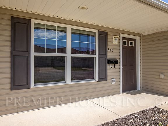 2nd image of 846 Serenity Ln