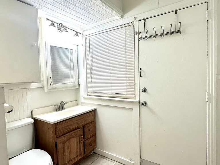337 N Fletcher Ave #2 — Photo 14