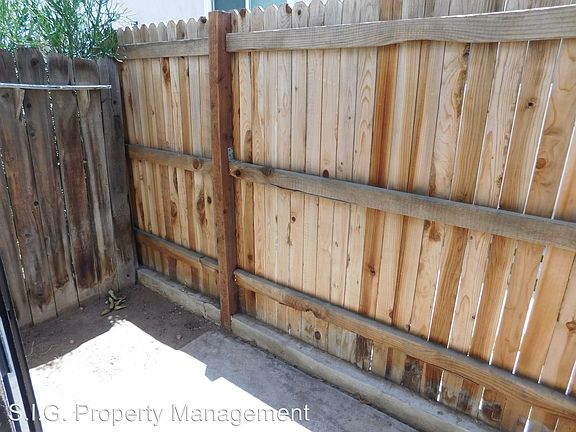 4th image of 10422 Eldora Ave APT 1