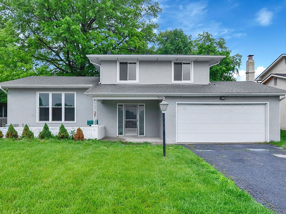 1st image of 2032 Northcliff Dr