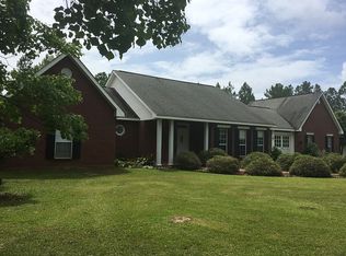 456 Lake David Dr, Picayune, MS 39466