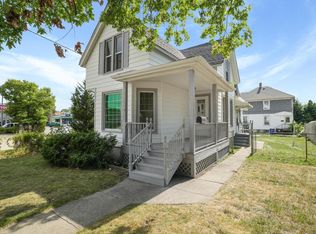 1823 Taylor Ave, Racine, WI 53403