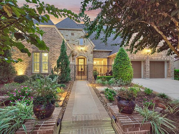 5th image of 103 Aberdeen Ct