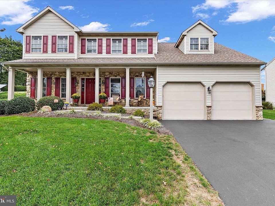 1st image of 130 Julia Ln