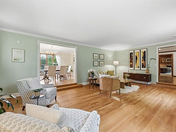 3rd image of 111 Shannon Dr