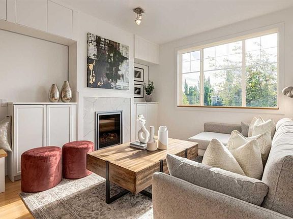5th image of 281 E Cougar Ridge Dr SW #804