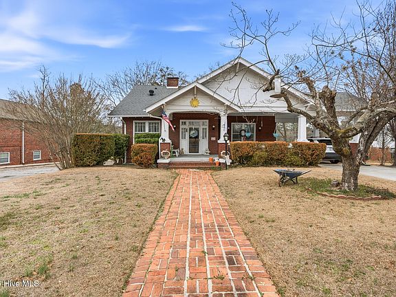 2nd image of 1113 Fayetteville Road