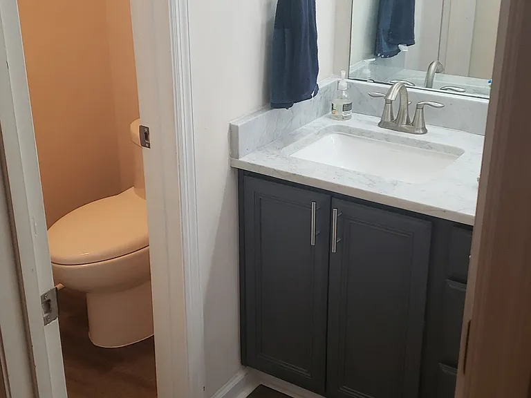 680 W Brevard St — Photo 13