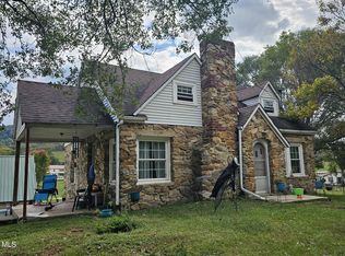 241 Griffith Dr, Castlewood, VA 24224