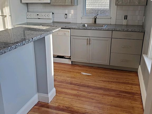 4th image of 4215 Marburg Ave #2