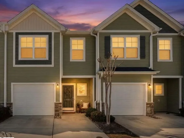 216 Button Willow St, Taylors, SC 29687