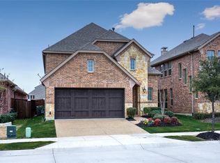 516 Highwood Trl, The Colony, TX 75056
