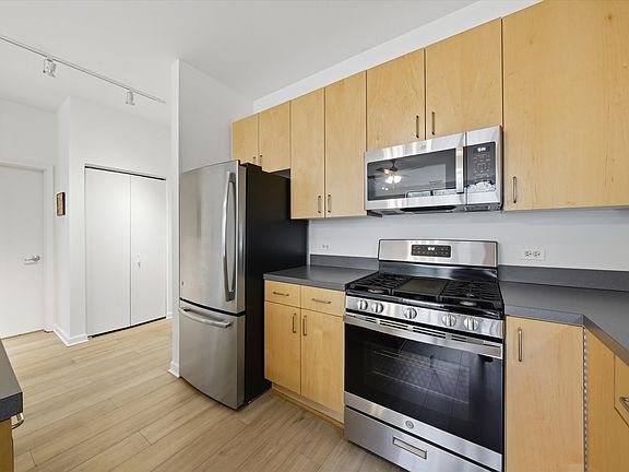 4th image of 2045 W Concord Pl APT 307