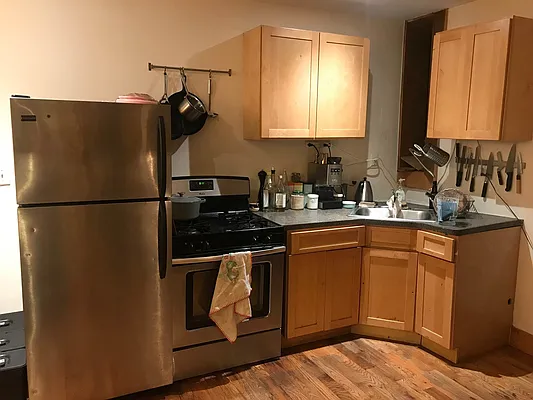 Rented by Hagstrom Management Inc | media 7