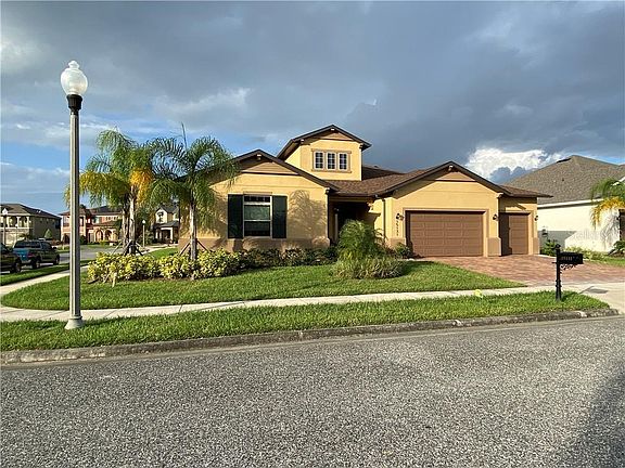2nd image of 15131 Johns Lake Pointe Blvd