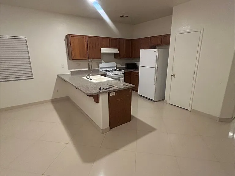 8853 Sacred Falls Ave — Photo 12