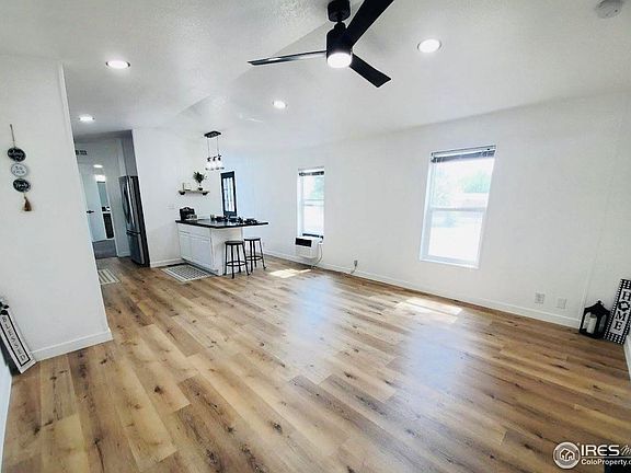 3rd image of 420 E 57th St #223