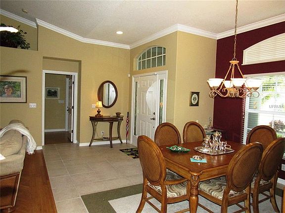 3rd image of 2421 Sonoma Dr