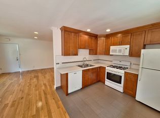 1515 S. Beverly Glen Blvd., Los Angeles, CA 90024