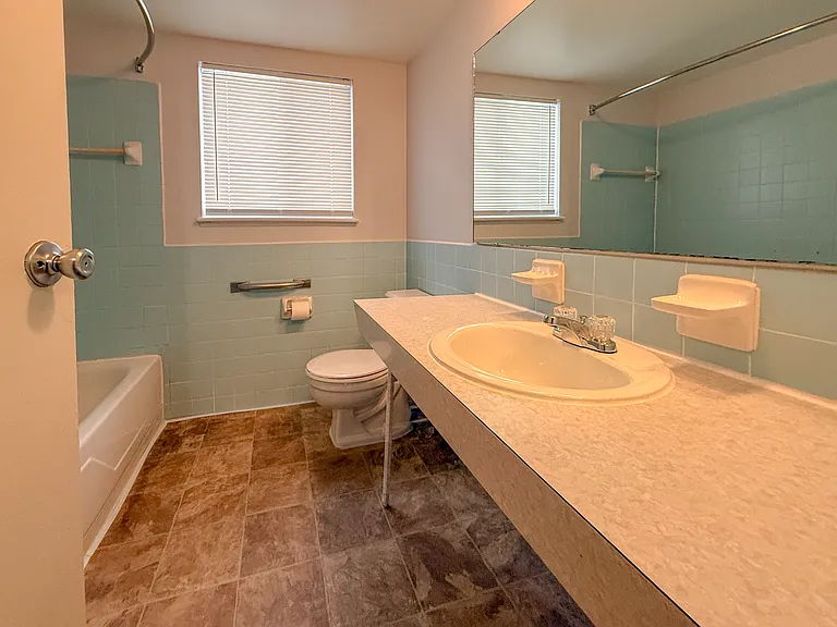Bathroom Bathroom