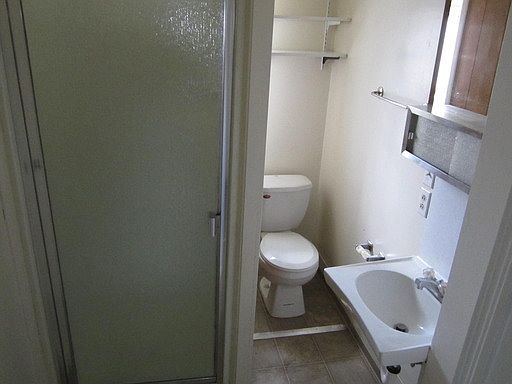 5th image of 221 N Holly St APT B