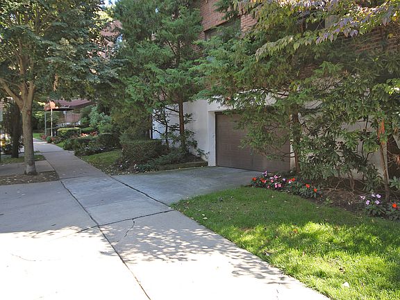 4th image of 90 Schenck Ave APT 3K