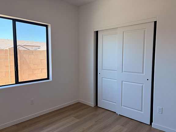 5th image of 3480 W 37th St