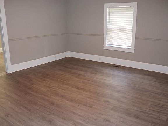 5th image of 4 Langston St #4