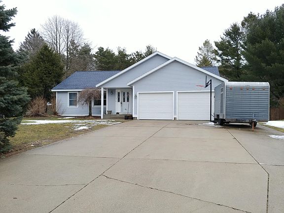 2nd image of 3746 W Fuller Dr