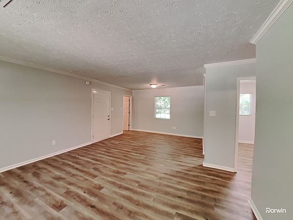 4th image of 555 Womack Rd