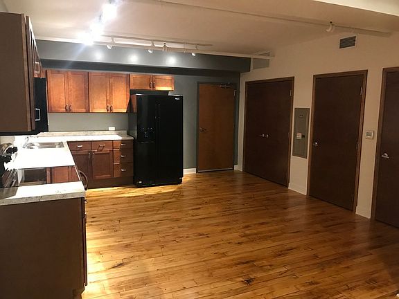 4th image of 333 1st St SE #411