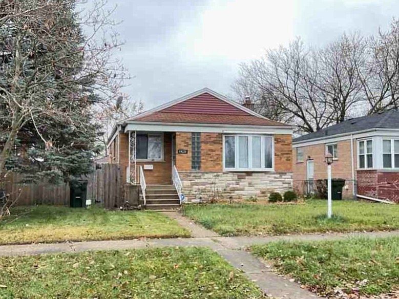 1st image of 14224 Minerva Ave