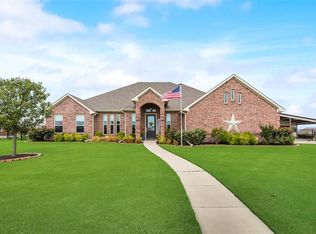407 Fork Dr, Nevada, TX 75173