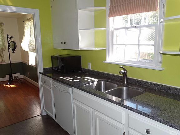 3rd image of 2101 Macleod St