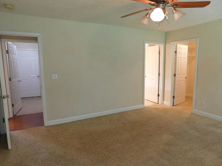 408 Sweet Gum Way — Photo 16