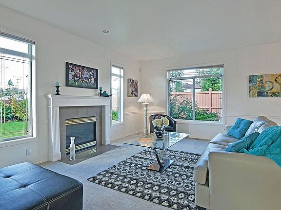 4th image of 4632 SW 148th St #2