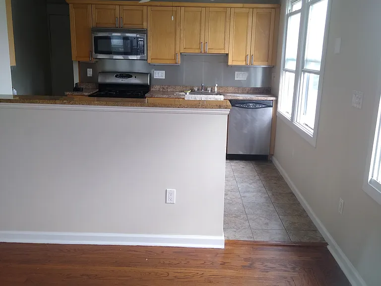 337 Savin Ave #3 — Photo 14