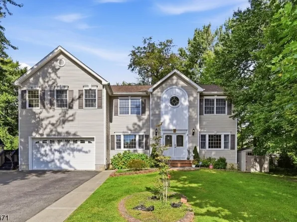 24 Taylor Ct, Parsippany-Troy Hills Twp., NJ 07054