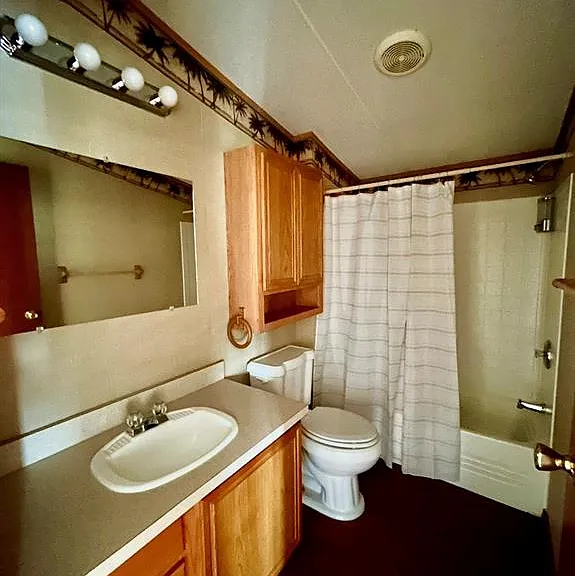10481 Private Road 3709 #11 — Photo 17