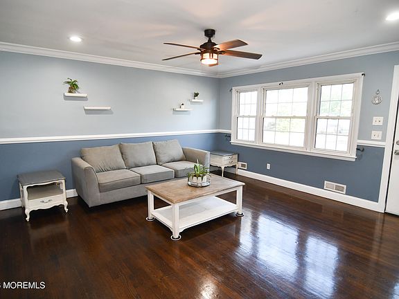 5th image of 121 Frede Drive