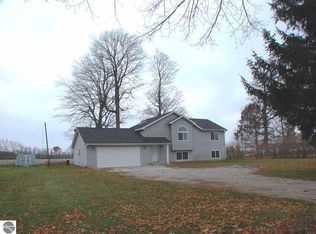 245 W Van Buren Rd, Alma, MI 48801