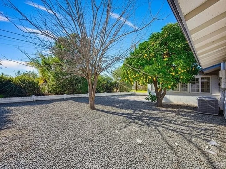 27077 El Rancho Dr — Photo 11