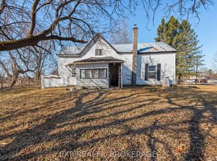 1619 County Road 2 Rd, Front Of Yonge, ON K0E1R0