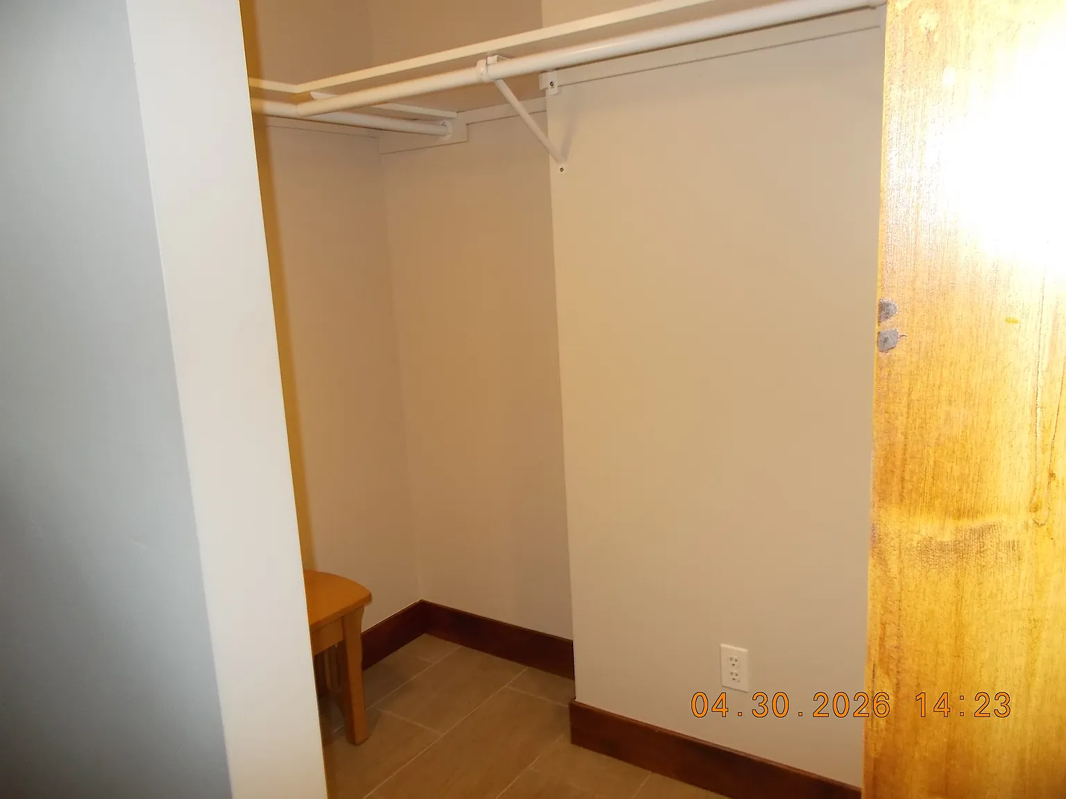 1 bed, $1,000 — Photo 2
