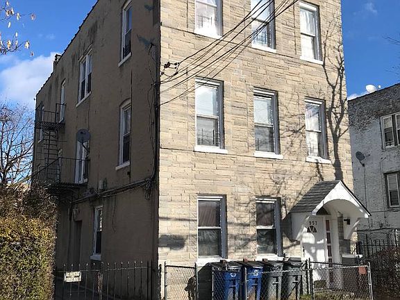 2nd image of 957 E 224th St