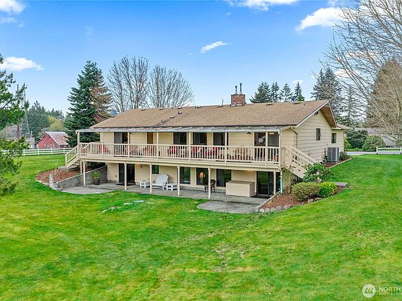2nd image of 8130 85th Avenue SE