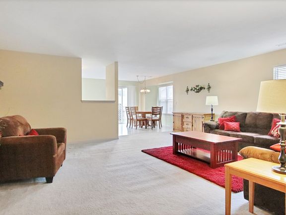 3rd image of 19306 105th Avenue Ct E