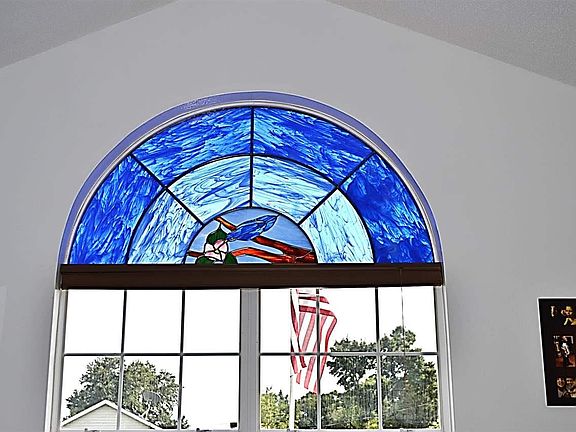 2nd image of 5466 Hollow Oak Ln