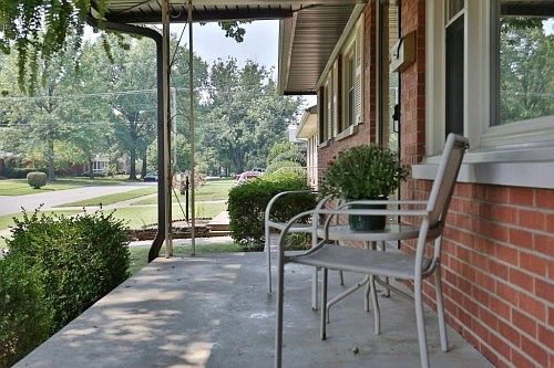 4th image of 3031 Leman Dr