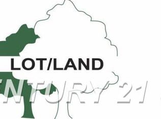 W Ridge Cir #196, Freeland, MI 48623